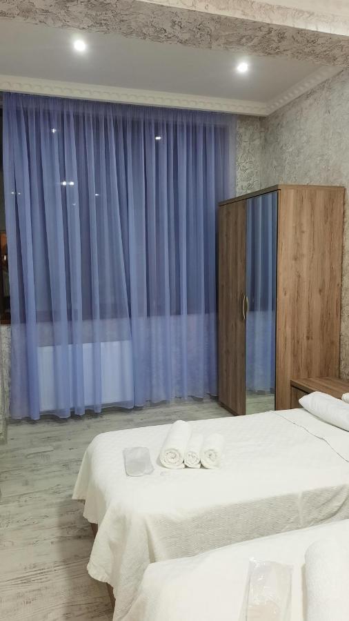 Inaisi Hotel 库塔伊西 客房 照片