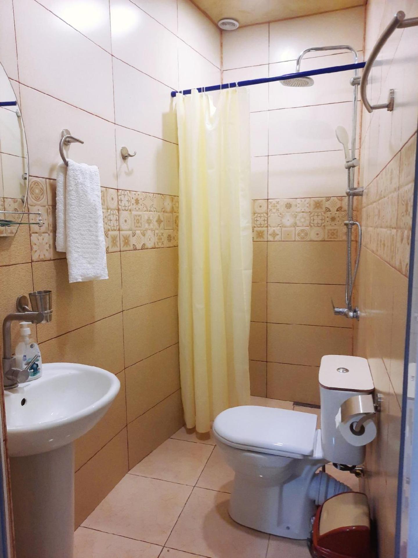 Inaisi Hotel 库塔伊西 客房 照片